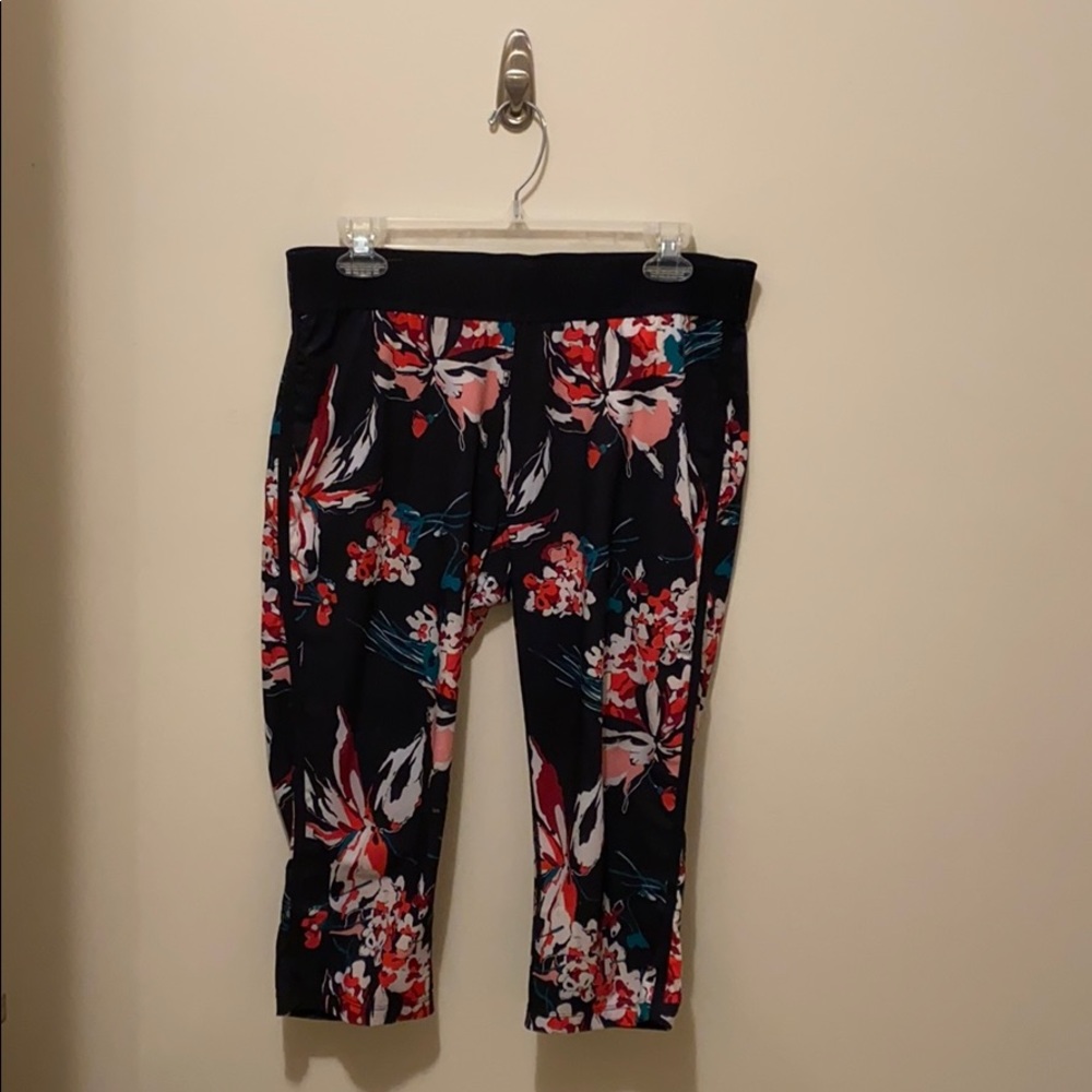 Athleta crop pants